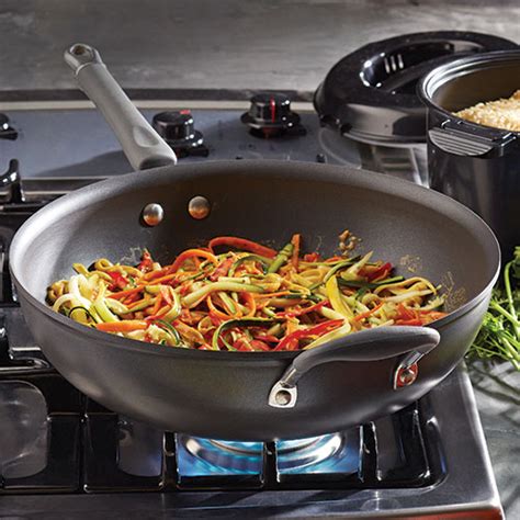 Discover the Hidden Flavors of Wichita, KS with the Magical Stir Fry Skillet